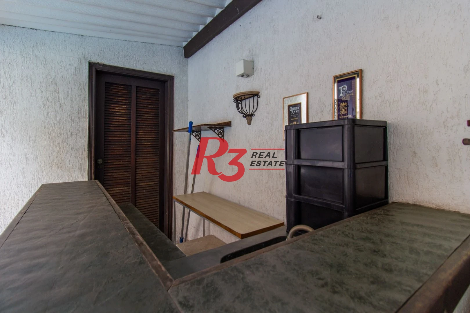 Sobrado para alugar, 320 m² por R$ 16.902,00/mês - Gonzaga - Santos/SP