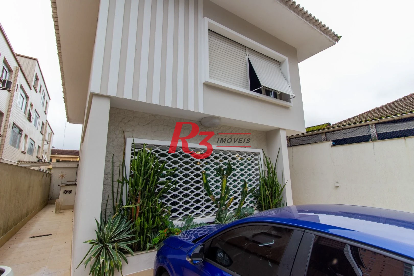 Sobrado para alugar, 320 m² por R$ 16.902,00/mês - Gonzaga - Santos/SP