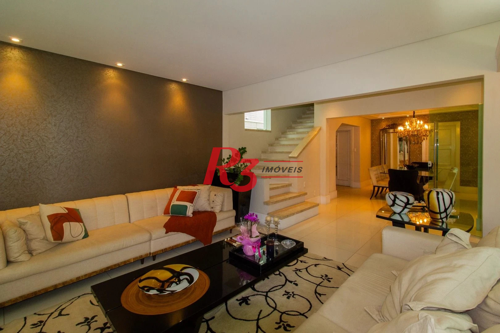 Sobrado para alugar, 320 m² por R$ 16.902,00/mês - Gonzaga - Santos/SP