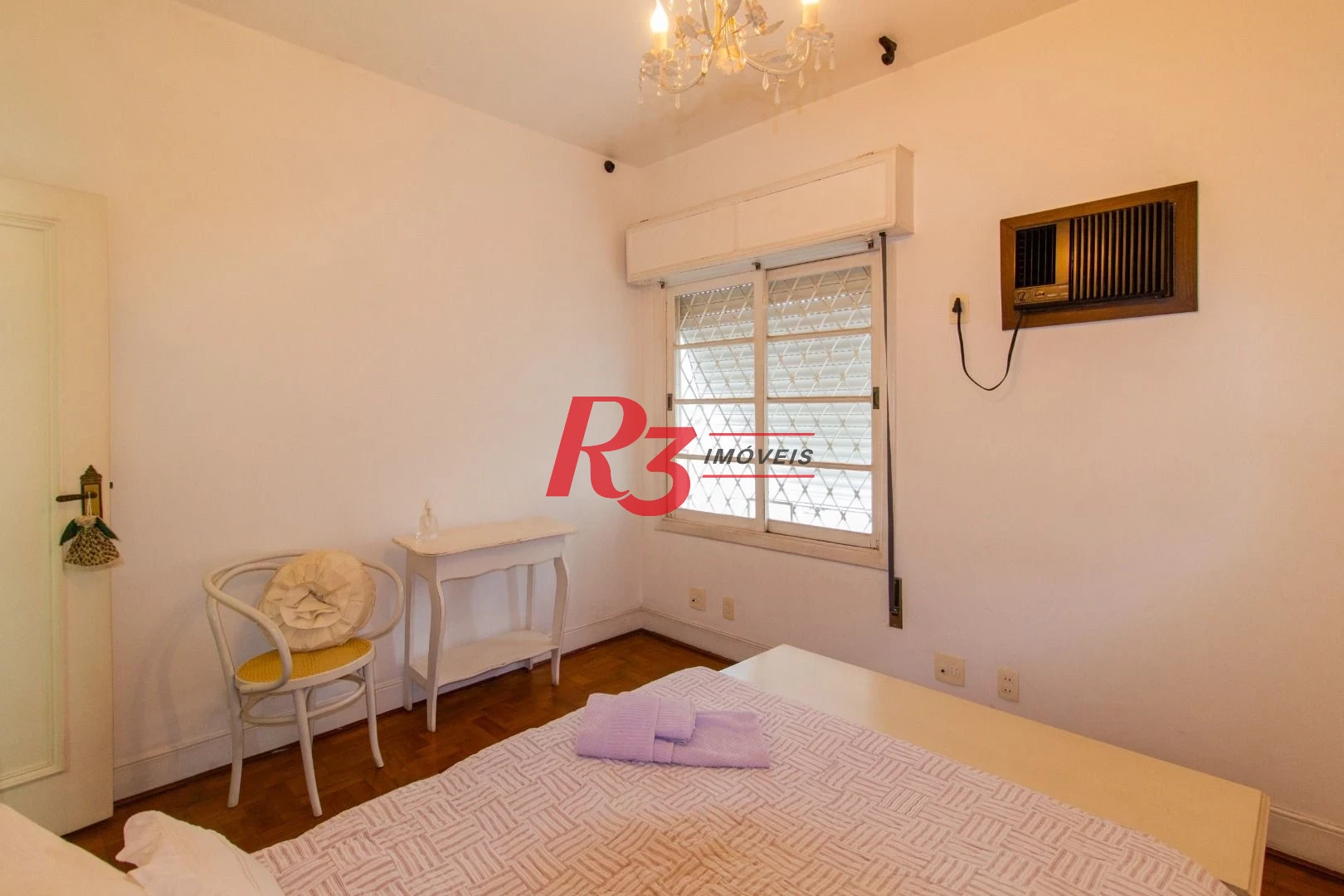Sobrado para alugar, 320 m² por R$ 16.902,00/mês - Gonzaga - Santos/SP