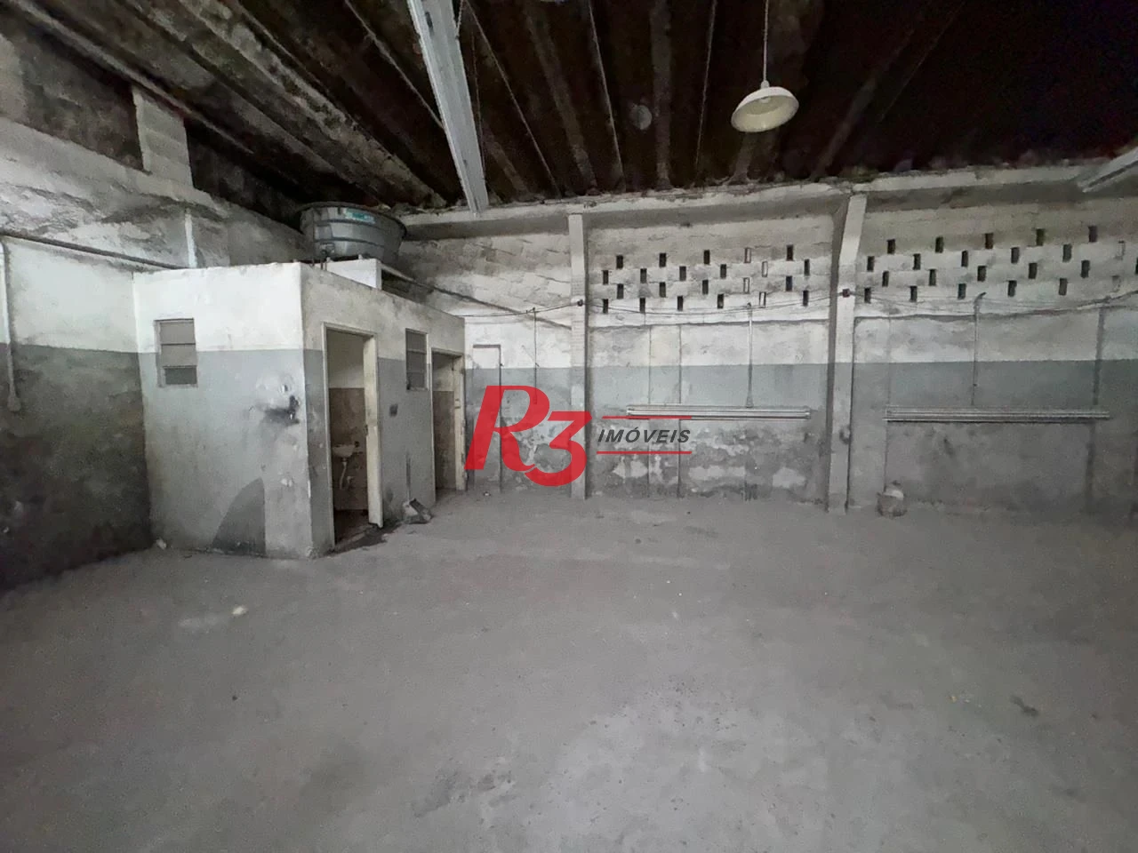 Galpão para alugar, 264 m² por R$ 5.802,89/mês - Paquetá - Santos/SP