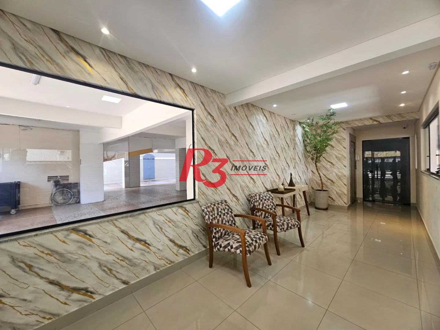 Apartamento á venda Frente 2 dormitórios  2 salas Dependência Completa 1 Vg  Marapé