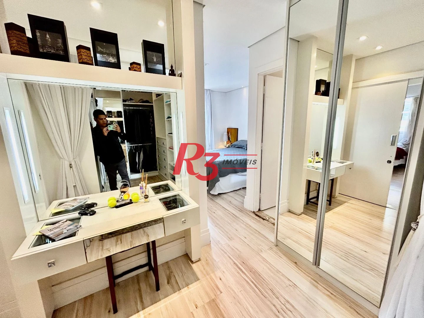 Apartamento com 3 dormitórios à venda, 148 m² por R$ 2.390.000,00 - Boqueirão - Santos/SP