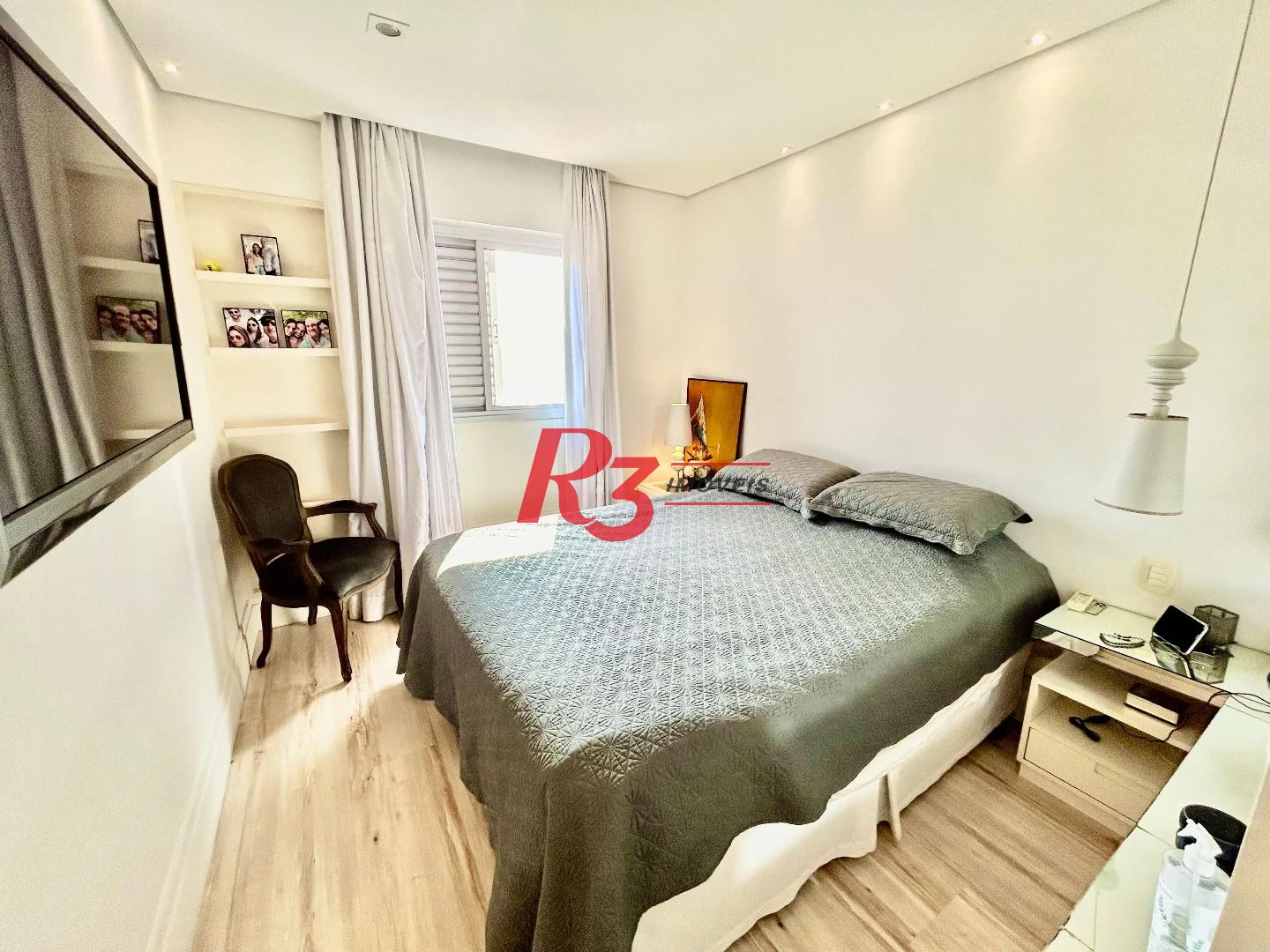 Apartamento com 3 dormitórios à venda, 148 m² por R$ 2.390.000,00 - Boqueirão - Santos/SP