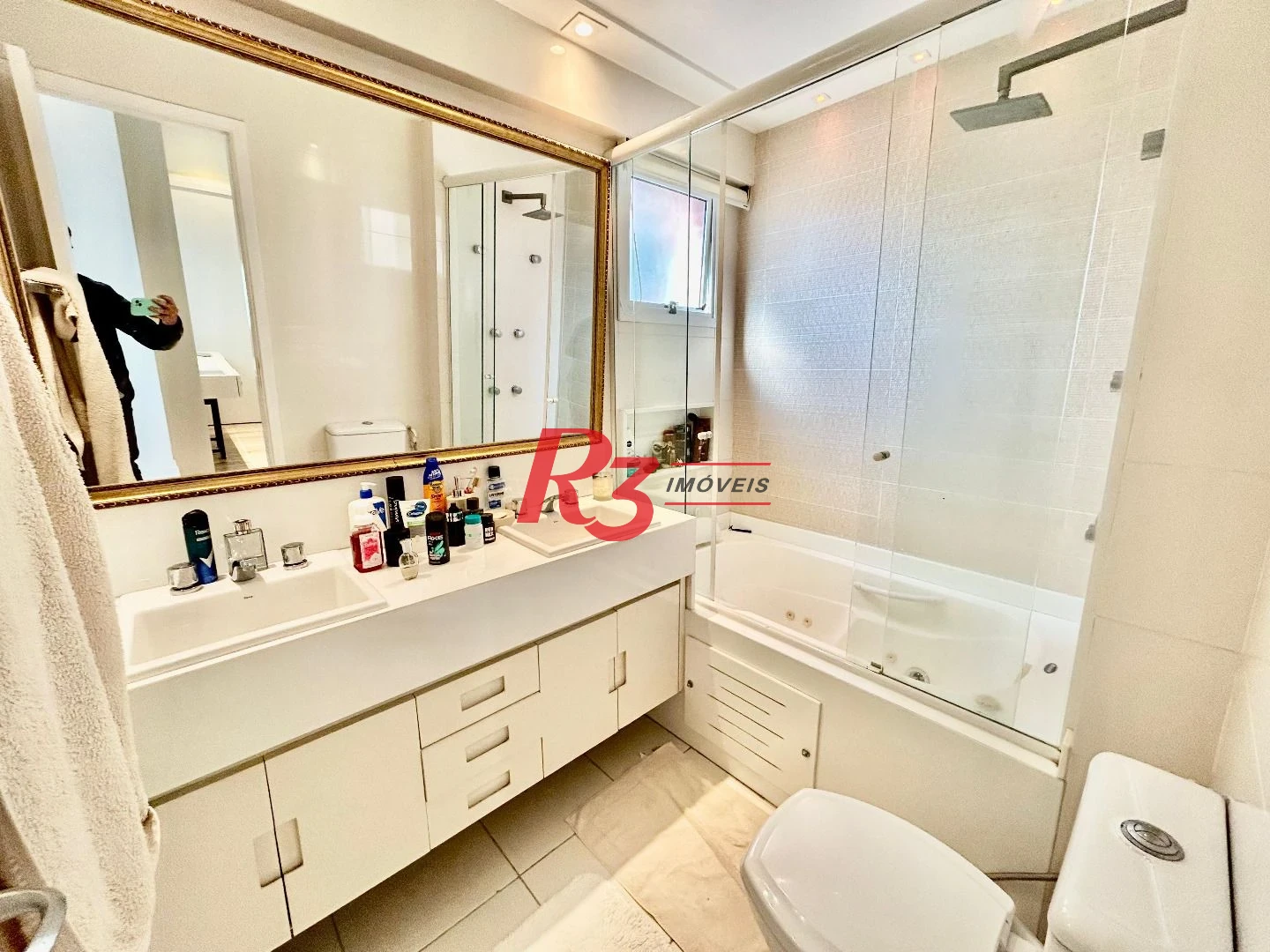 Apartamento com 3 dormitórios à venda, 148 m² por R$ 2.390.000,00 - Boqueirão - Santos/SP