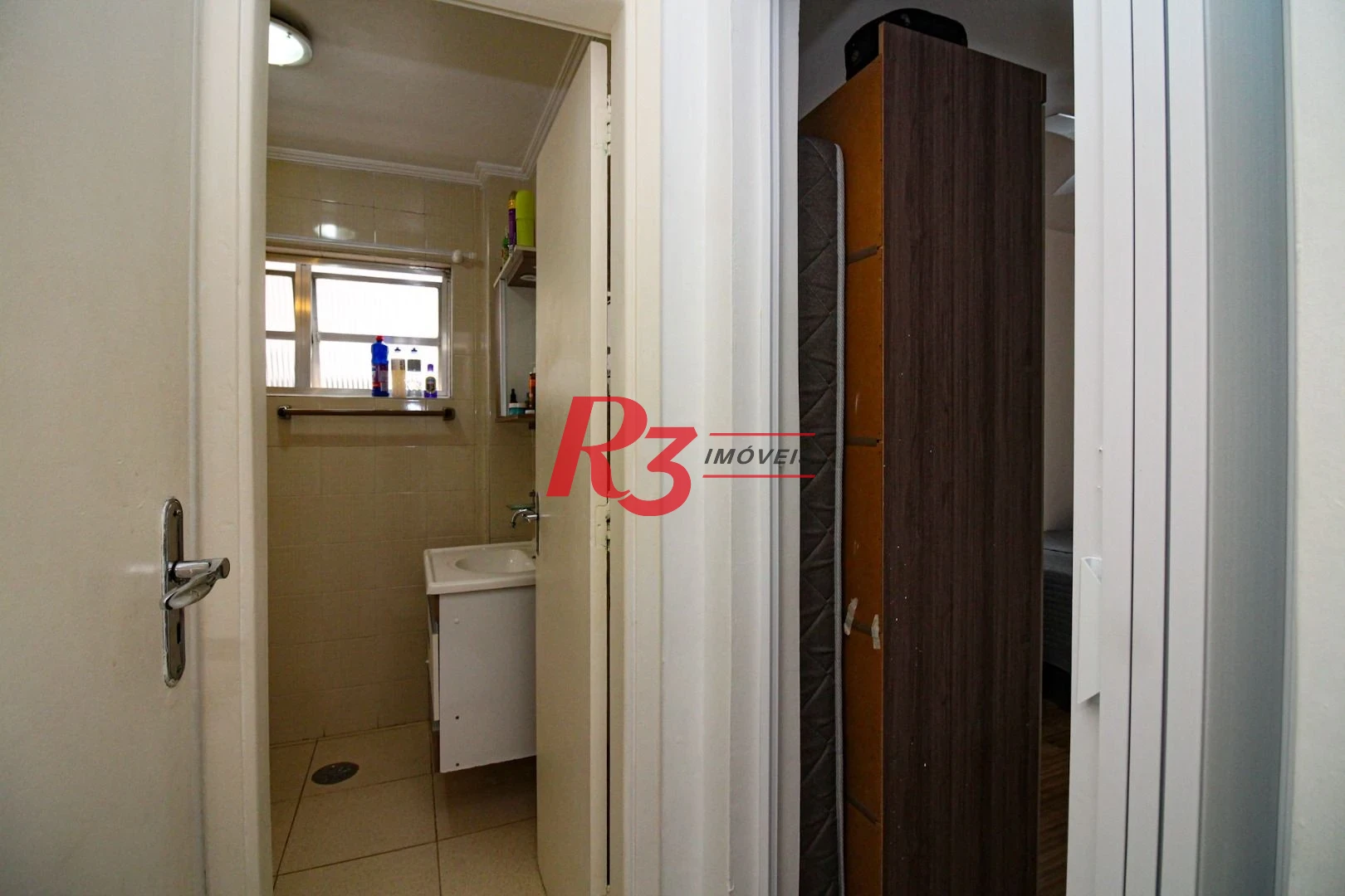 Apartamento com 1 dormitório, 49 m² - venda por R$ 375.000,00 ou aluguel por R$ 3.600,00 - Gonzaga - Santos/SP