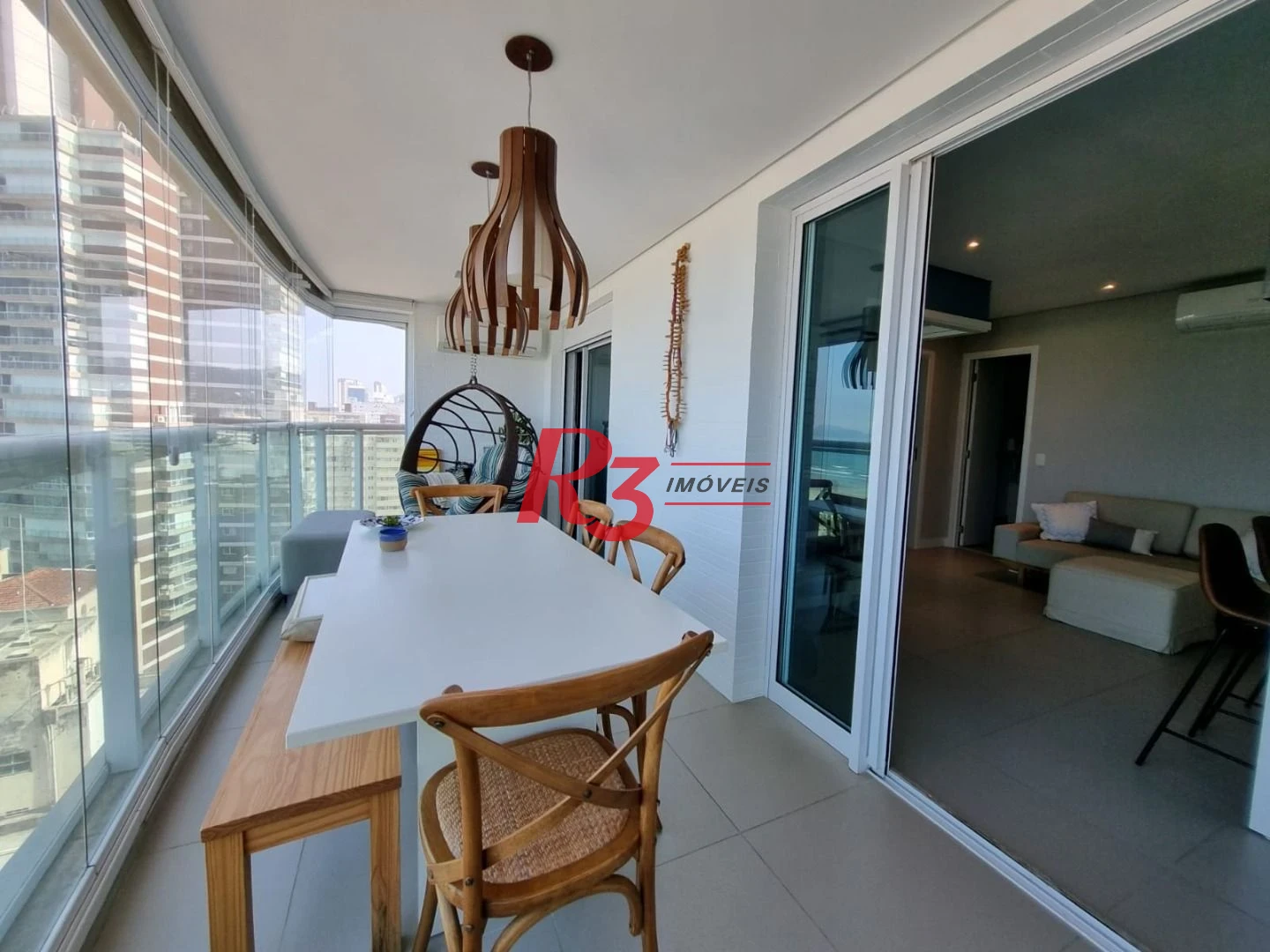 Porteira fechada! Excelente apto. no requisitado Estanconfor de 2 dorms, 68 m², à venda , com linda vista mar!! Oportunidade única!