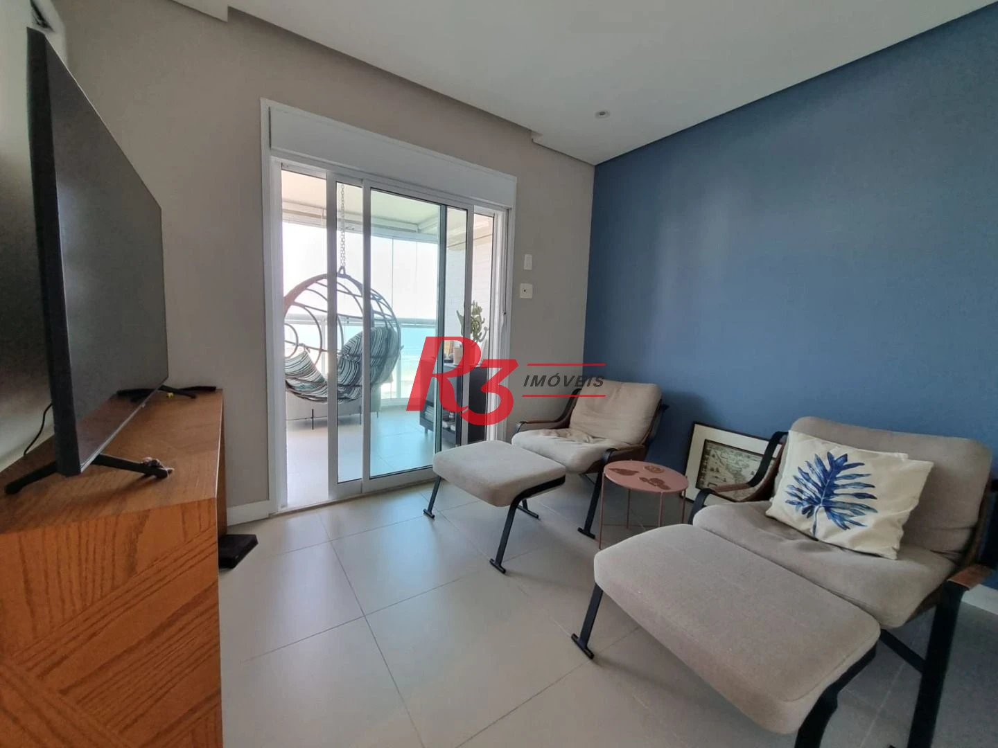 Porteira fechada! Excelente apto. no requisitado Estanconfor de 2 dorms, 68 m², à venda , com linda vista mar!! Oportunidade única!
