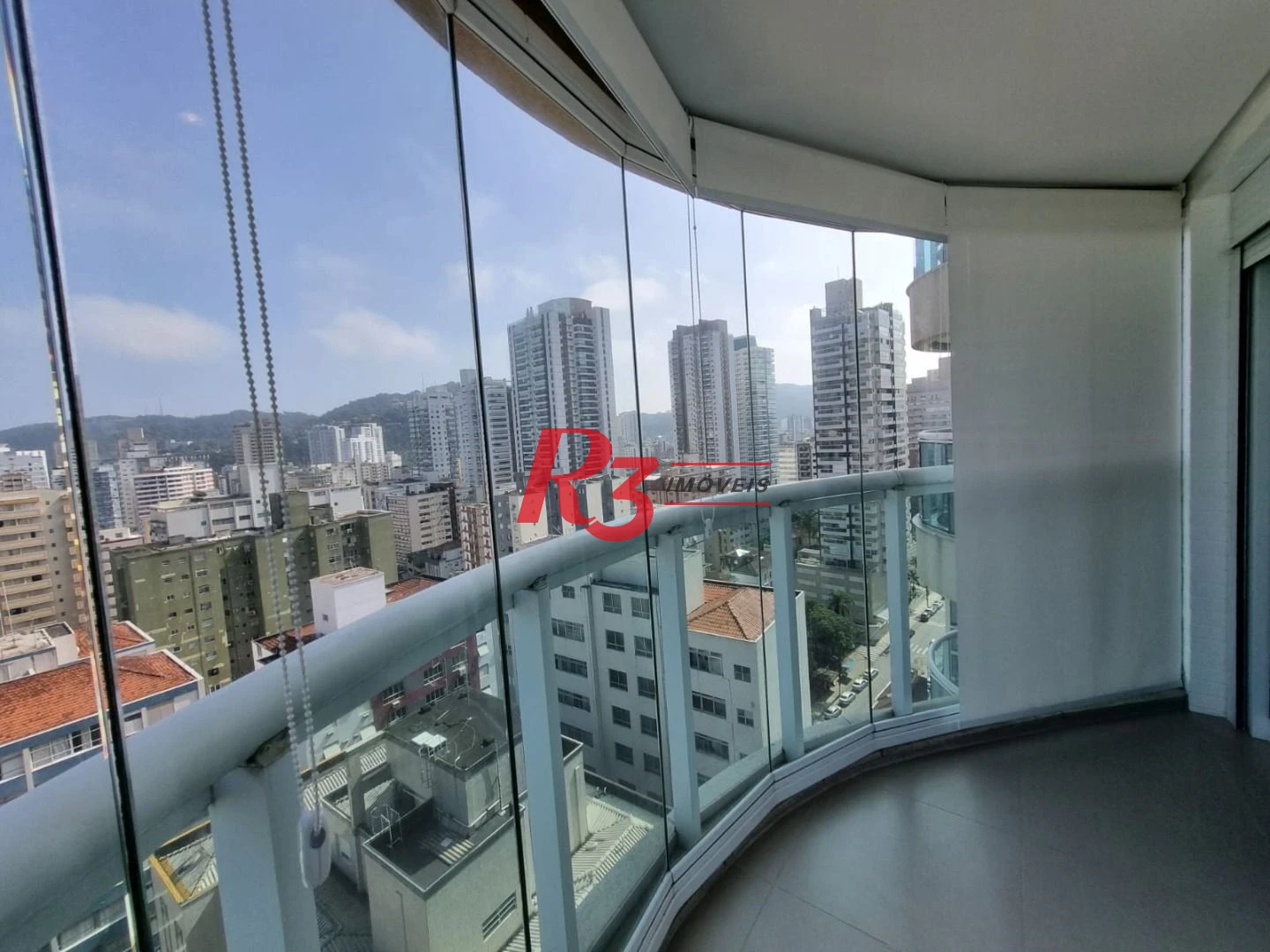 Porteira fechada! Excelente apto. no requisitado Estanconfor de 2 dorms, 68 m², à venda , com linda vista mar!! Oportunidade única!