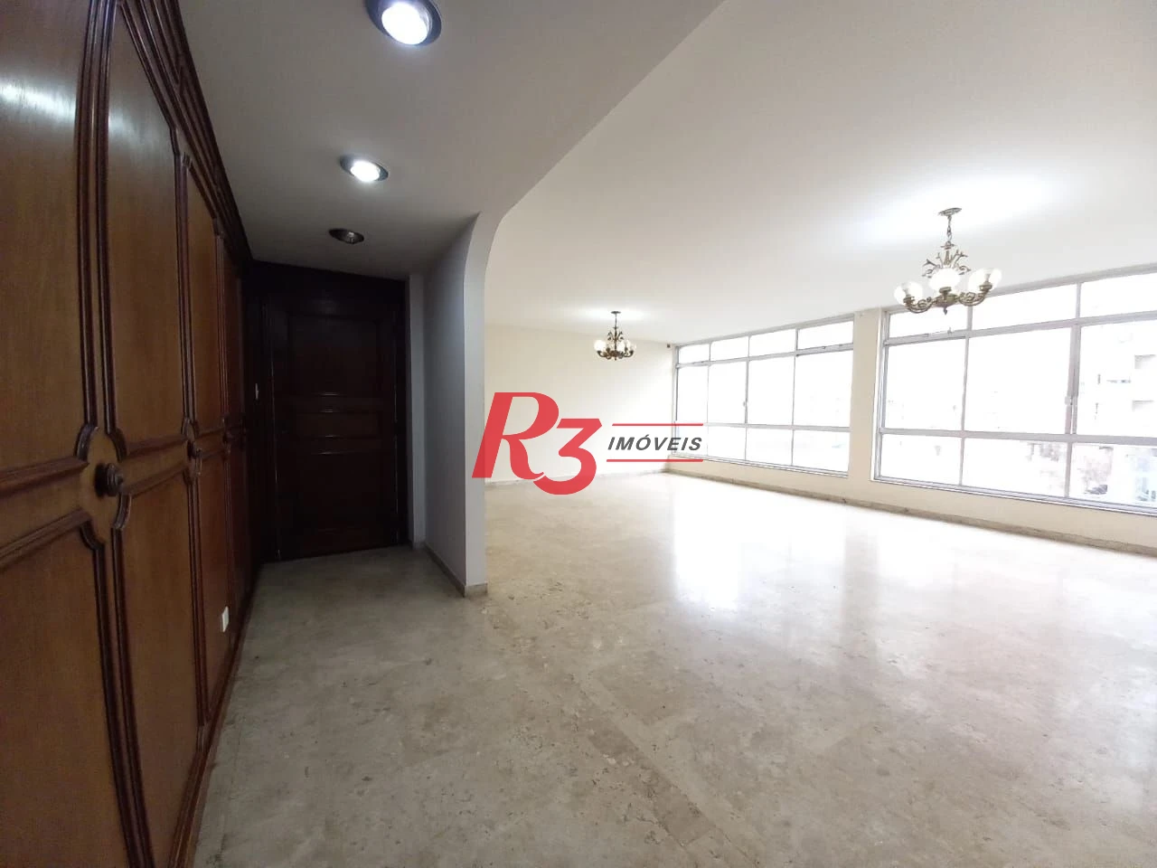 Apartamento para alugar, 193 m² por R$ 6.800,00/mês - Embaré - Santos/SP