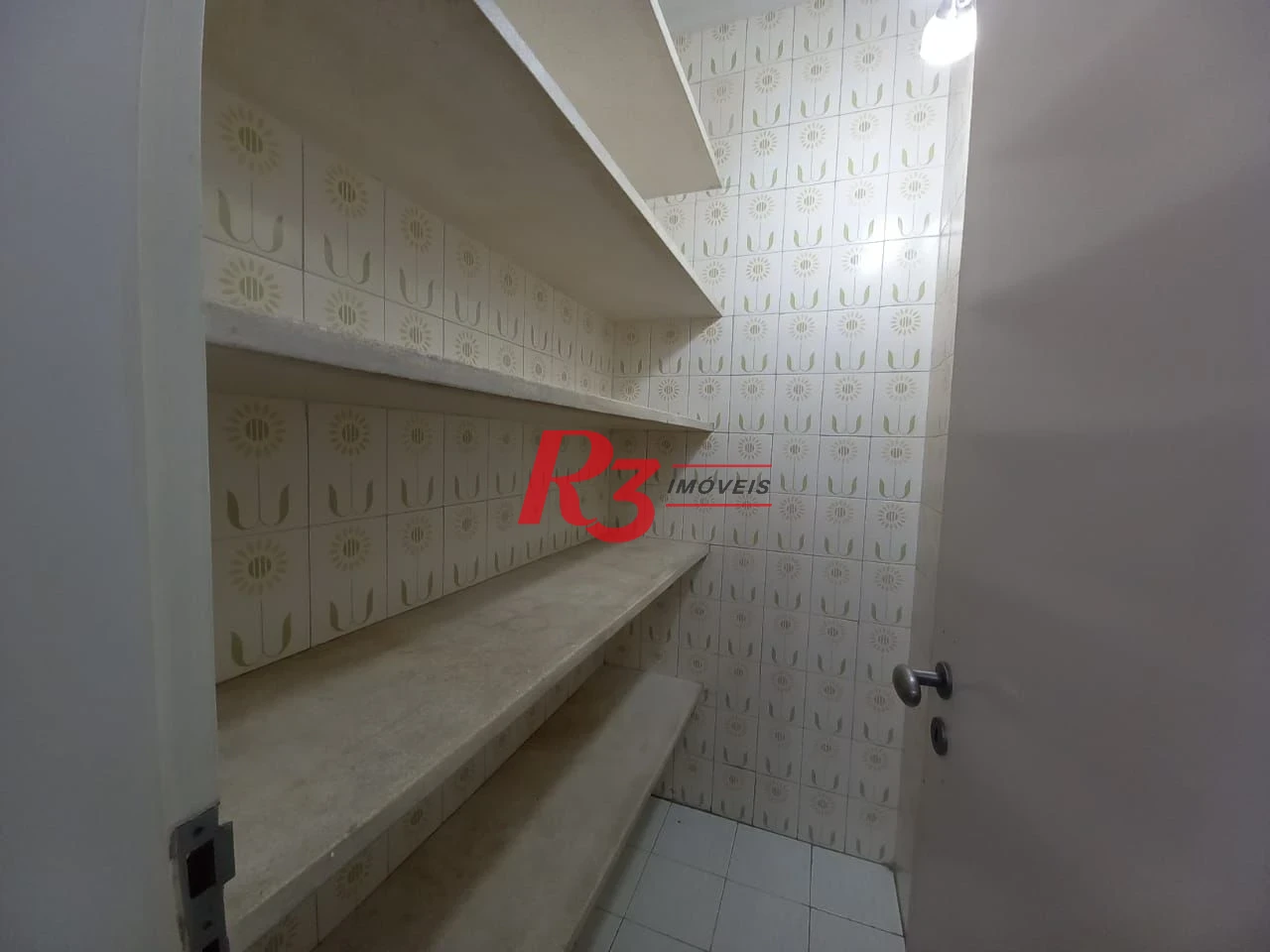 Apartamento para alugar, 193 m² por R$ 6.800,00/mês - Embaré - Santos/SP