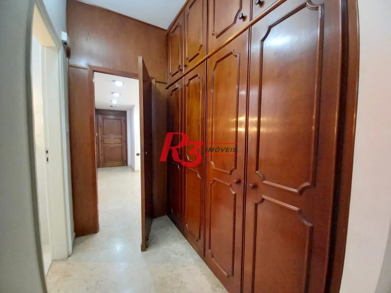 Apartamento para alugar, 193 m² por R$ 6.800,00/mês - Embaré - Santos/SP