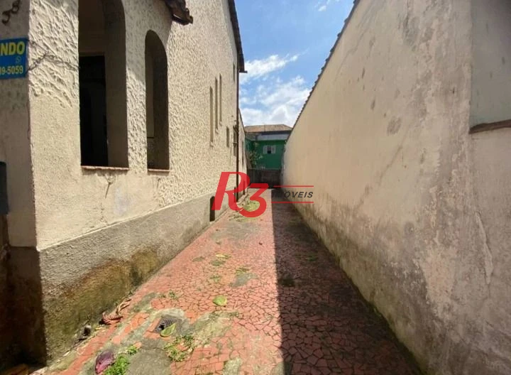 Casa com 3 quartos, 148 m² - venda por R$ 950.000 ou aluguel por R$ 6.031/mês - Vila Belmiro - Santos/SP