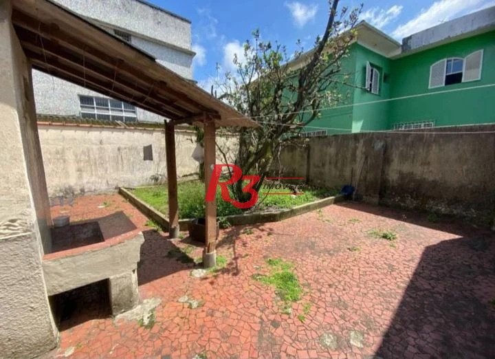 Casa com 3 quartos, 148 m² - venda por R$ 950.000 ou aluguel por R$ 6.031/mês - Vila Belmiro - Santos/SP