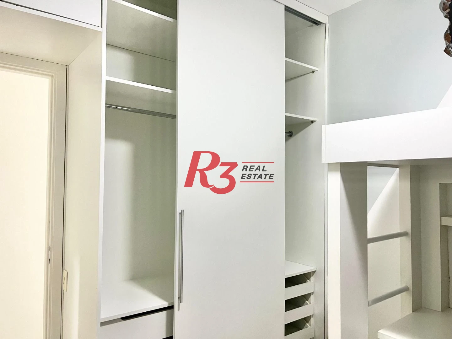Apartamento com 2 dormitórios à venda, 77 m² por R$ 780.000,00 - José Menino - Santos/SP