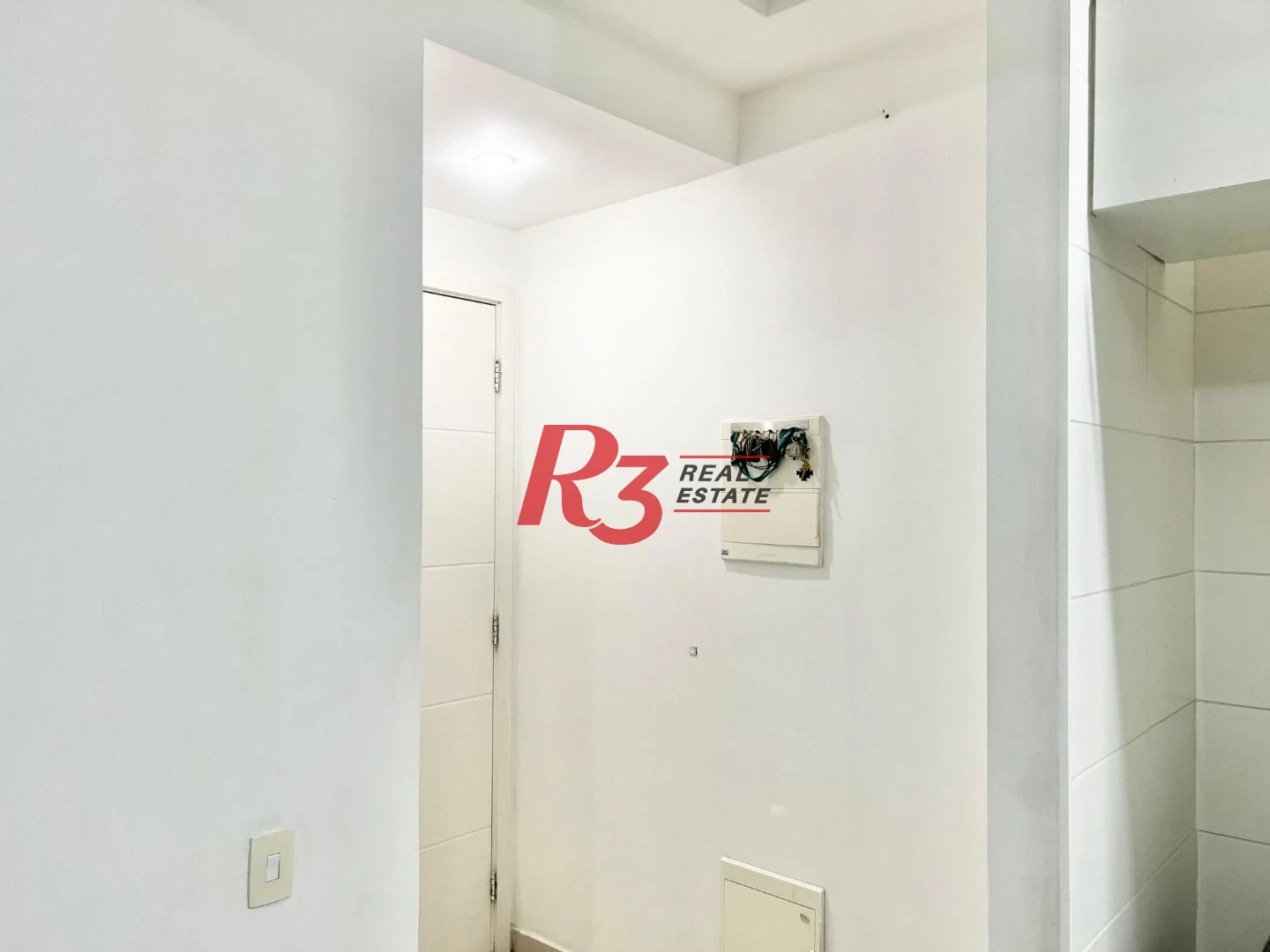 Apartamento com 2 dormitórios à venda, 77 m² por R$ 780.000,00 - José Menino - Santos/SP