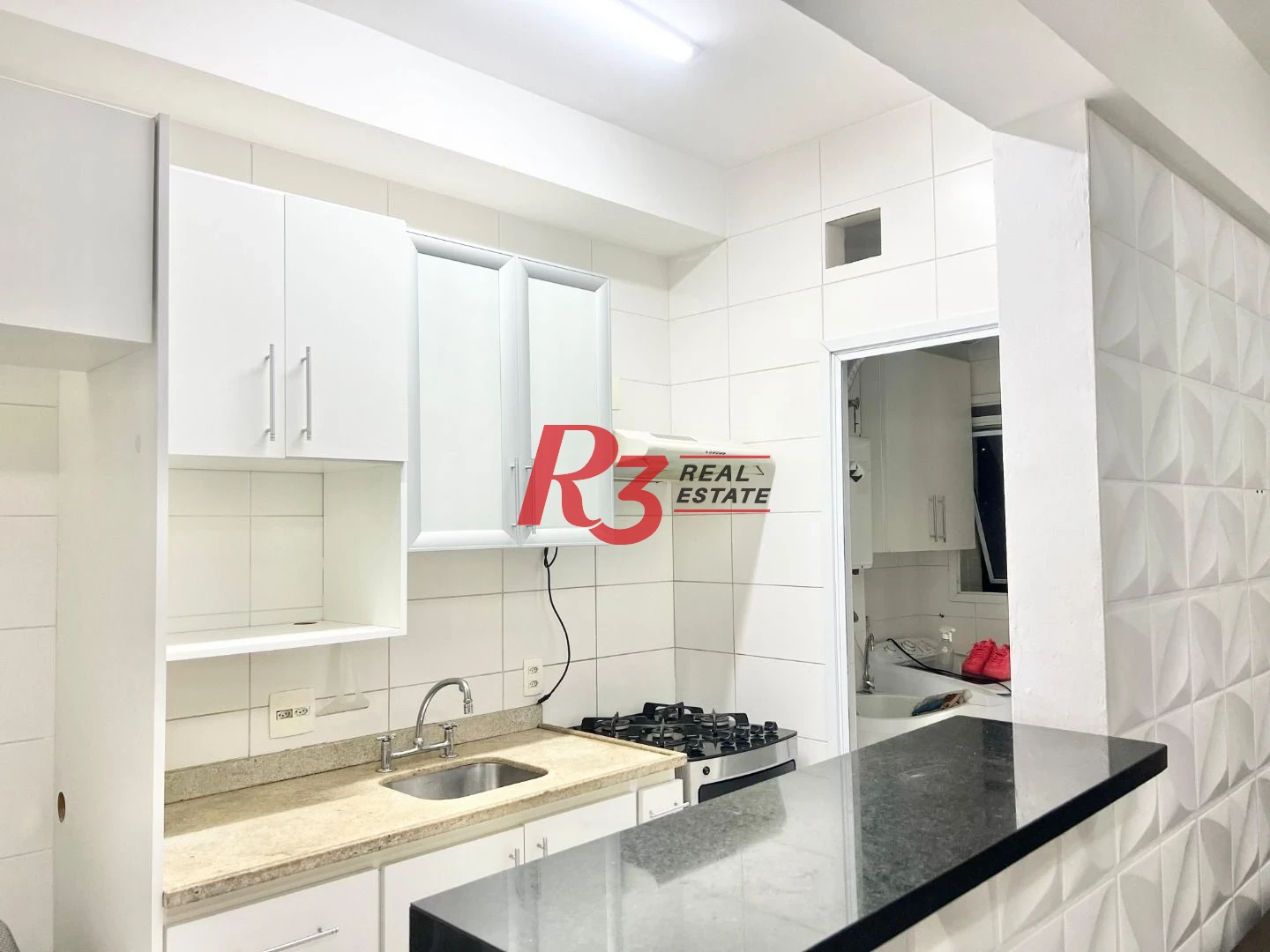 Apartamento com 2 dormitórios à venda, 77 m² por R$ 780.000,00 - José Menino - Santos/SP