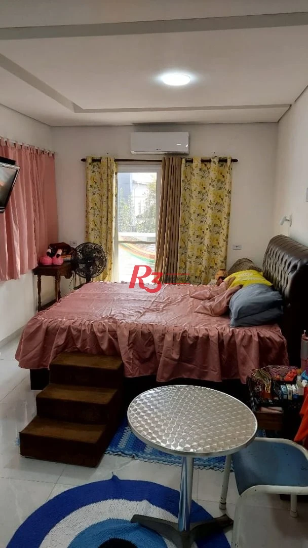 Sobrado à venda, 240 m² por R$ 1.200.000,00 - Jardim Independência - São Vicente/SP