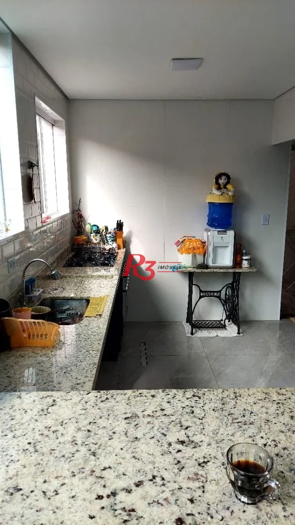 Sobrado à venda, 240 m² por R$ 1.200.000,00 - Jardim Independência - São Vicente/SP