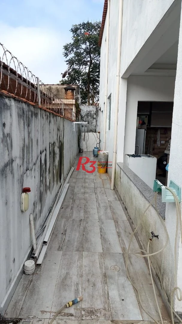 Sobrado à venda, 240 m² por R$ 1.200.000,00 - Jardim Independência - São Vicente/SP