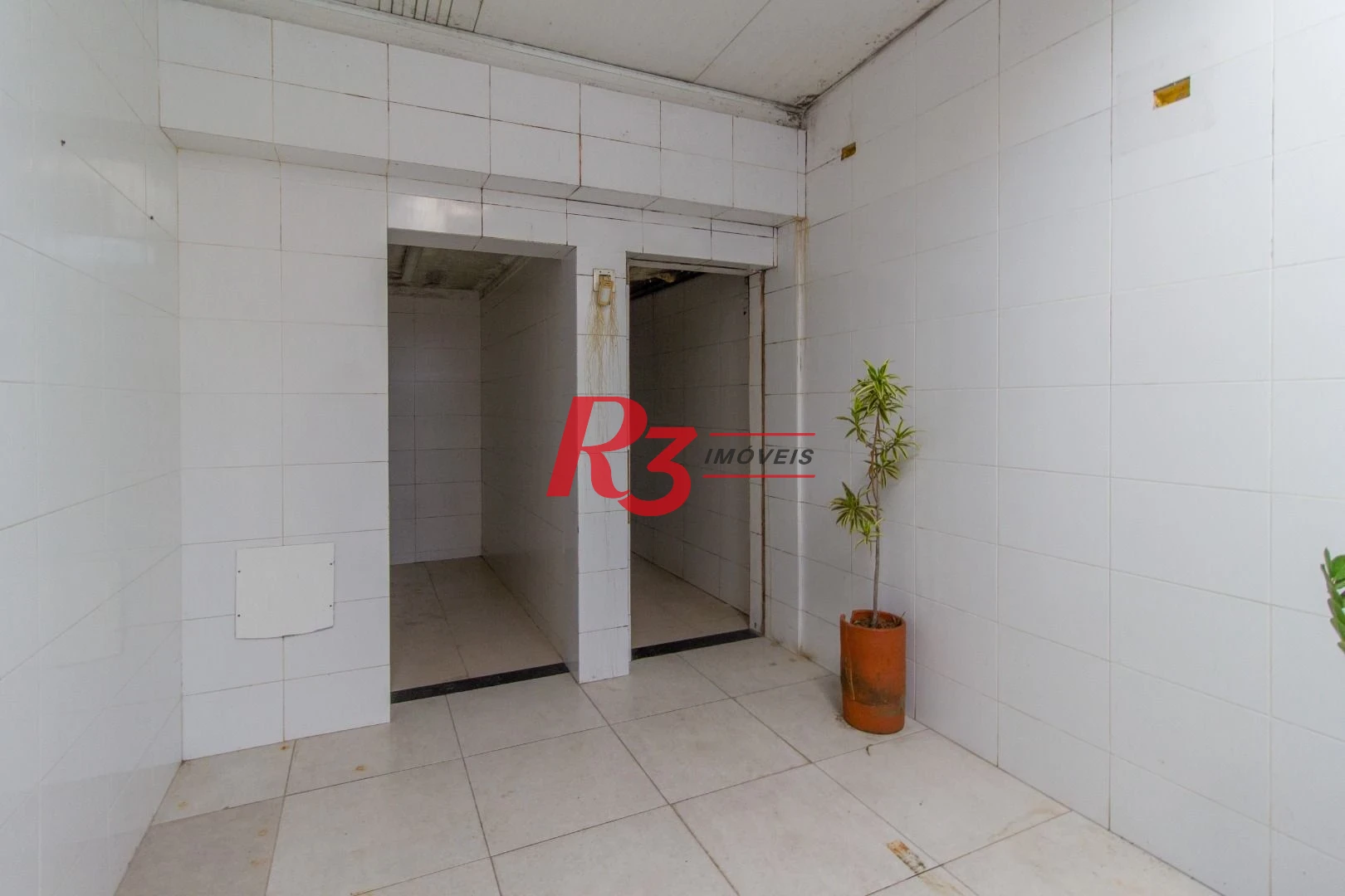 Casa para alugar, 323 m² por R$ 21.000,00/mês - Boqueirão - Santos/SP