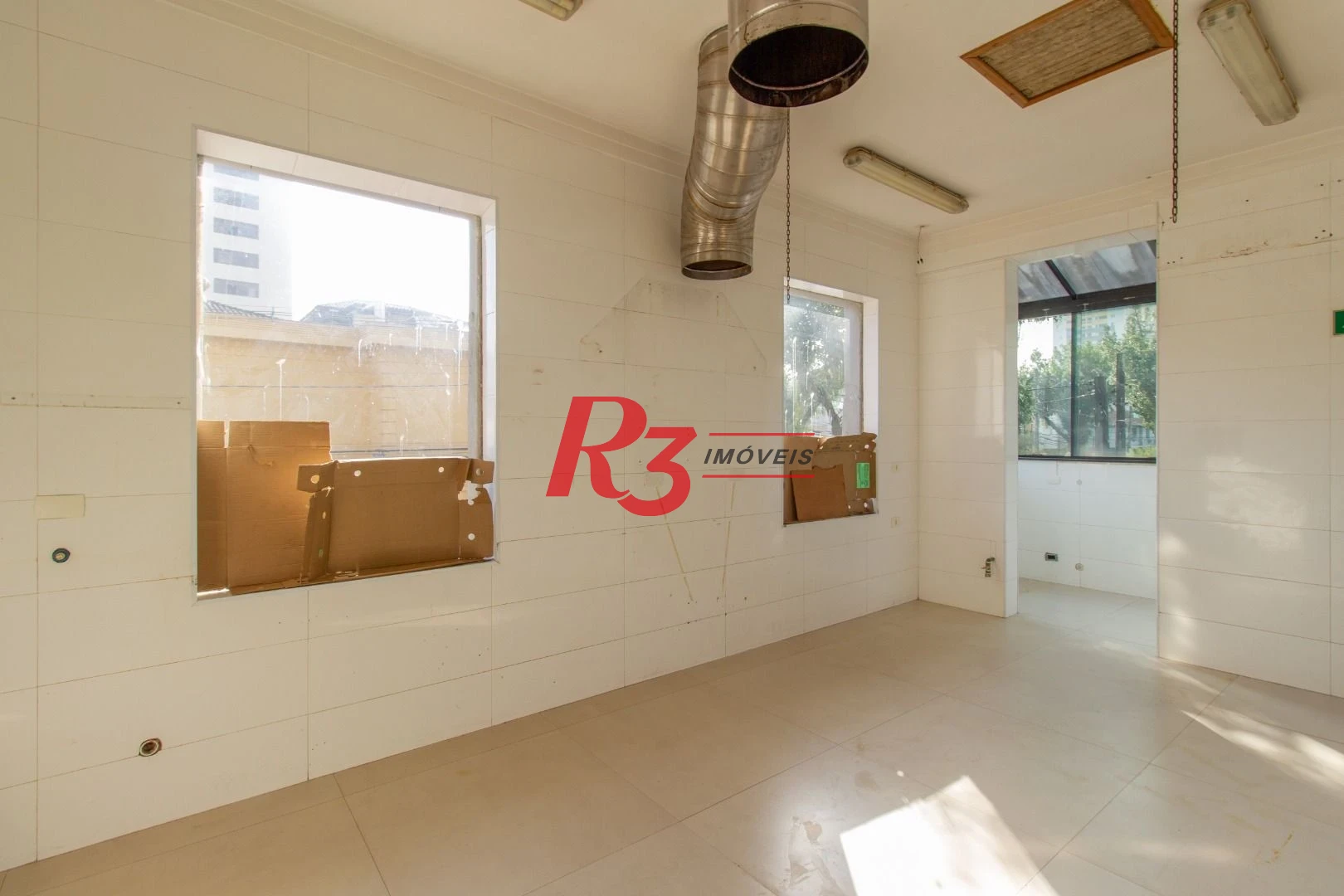 Casa para alugar, 323 m² por R$ 21.000,00/mês - Boqueirão - Santos/SP
