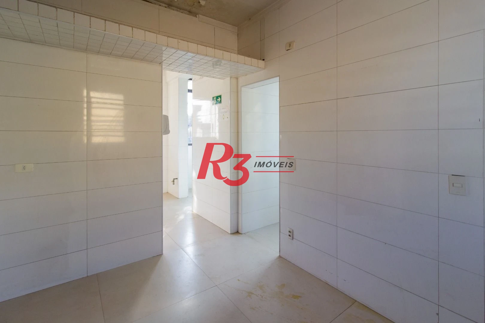 Casa para alugar, 323 m² por R$ 21.000,00/mês - Boqueirão - Santos/SP