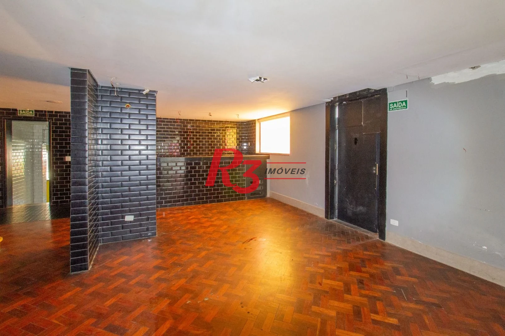 Casa para alugar, 323 m² por R$ 21.000,00/mês - Boqueirão - Santos/SP