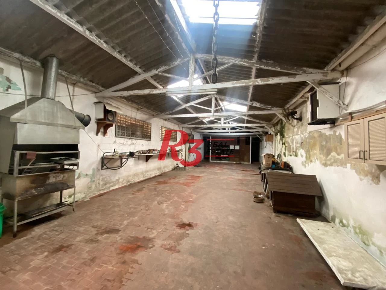 Sobrado para alugar, 219 m² por R$ 8.000,00/mês - Vila Matias - Santos/SP