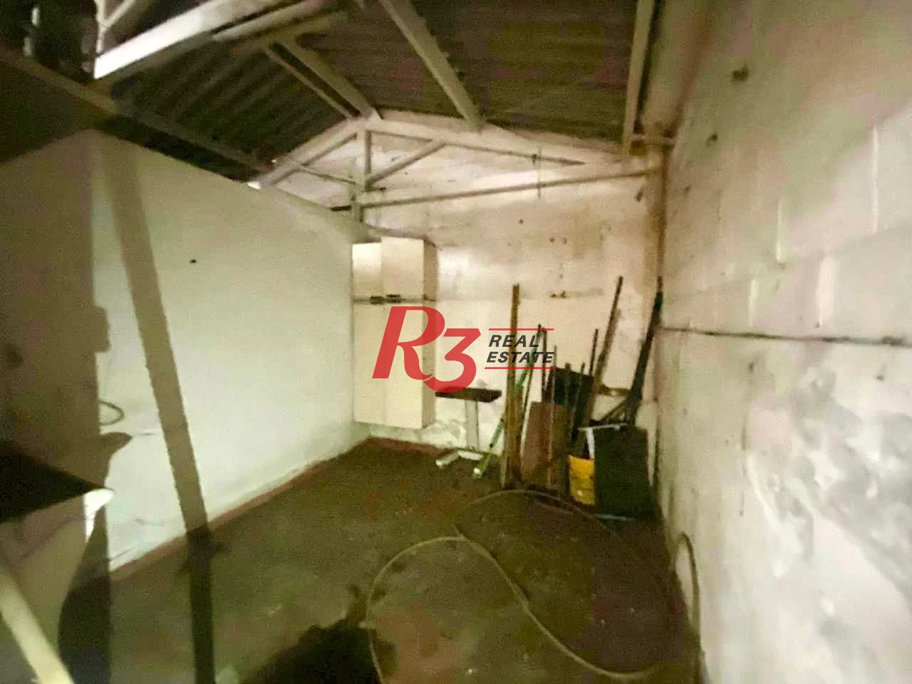 Sobrado para alugar, 219 m² por R$ 8.000,00/mês - Vila Matias - Santos/SP