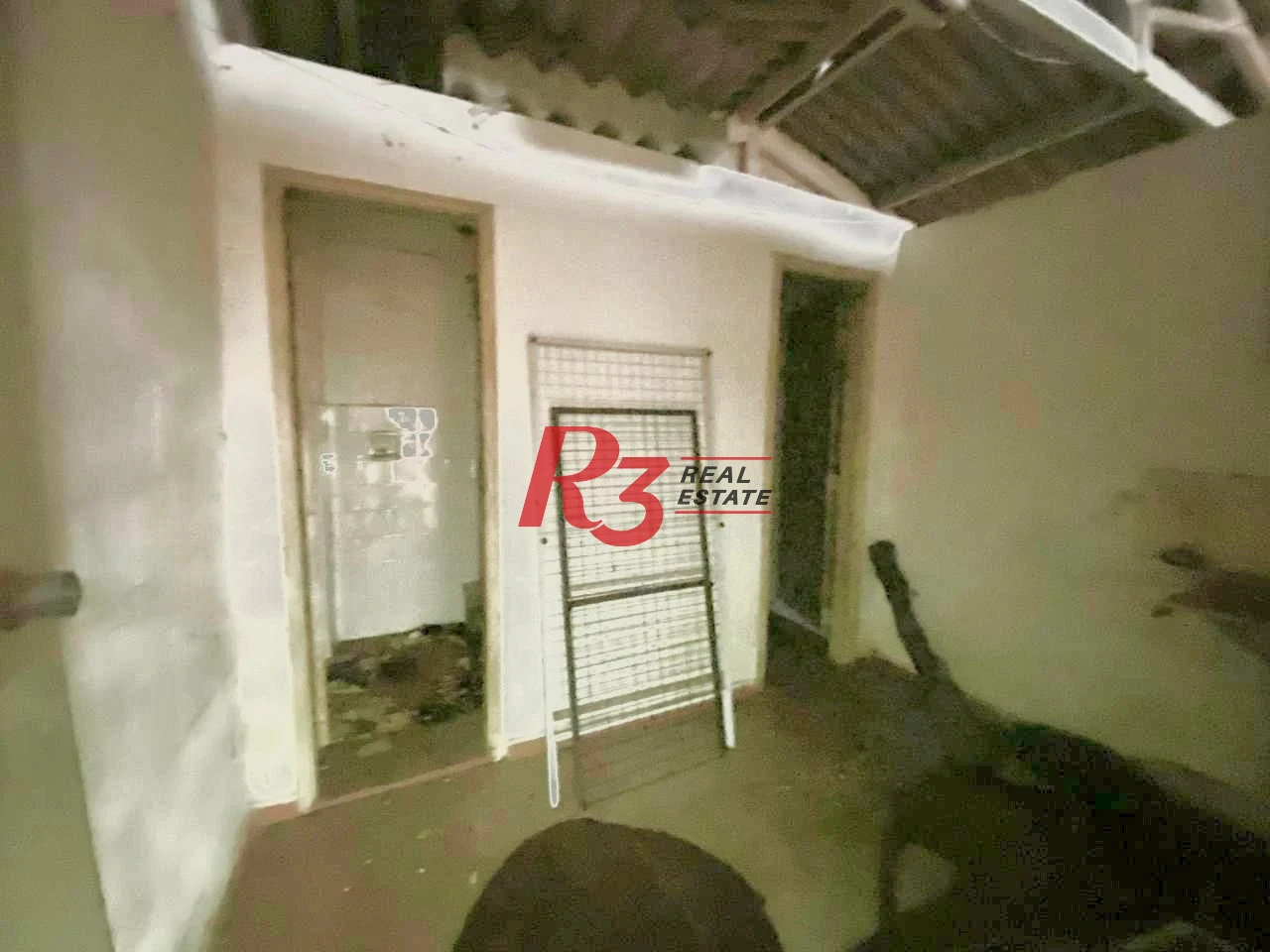 Sobrado para alugar, 219 m² por R$ 8.000,00/mês - Vila Matias - Santos/SP