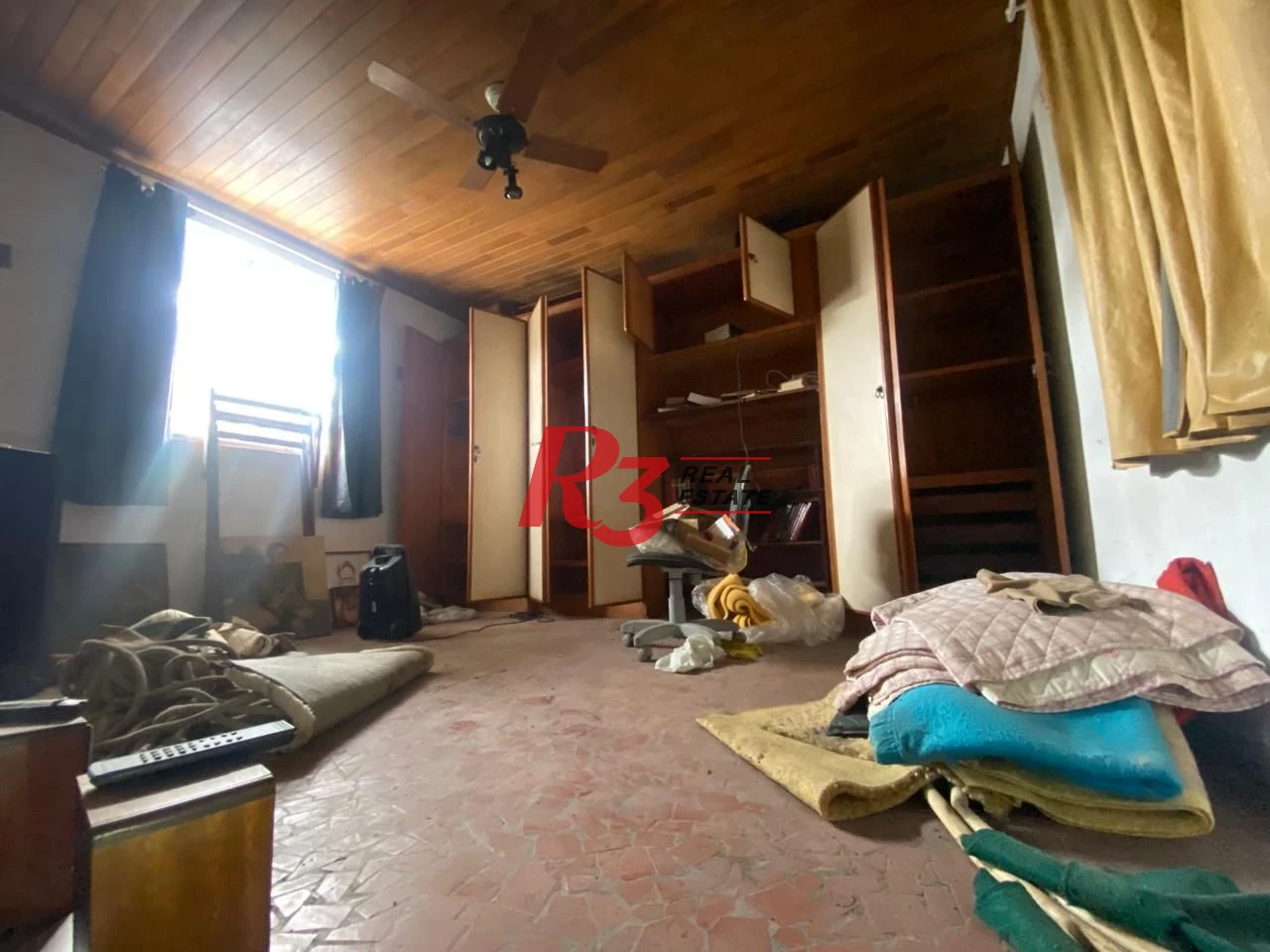 Sobrado para alugar, 219 m² por R$ 8.000,00/mês - Vila Matias - Santos/SP