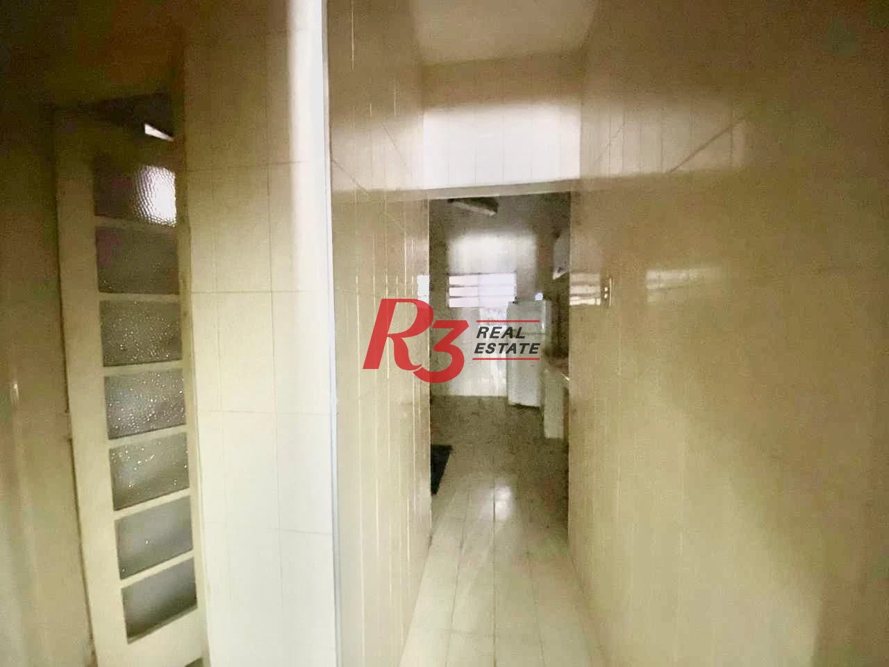 Sobrado para alugar, 219 m² por R$ 8.000,00/mês - Vila Matias - Santos/SP