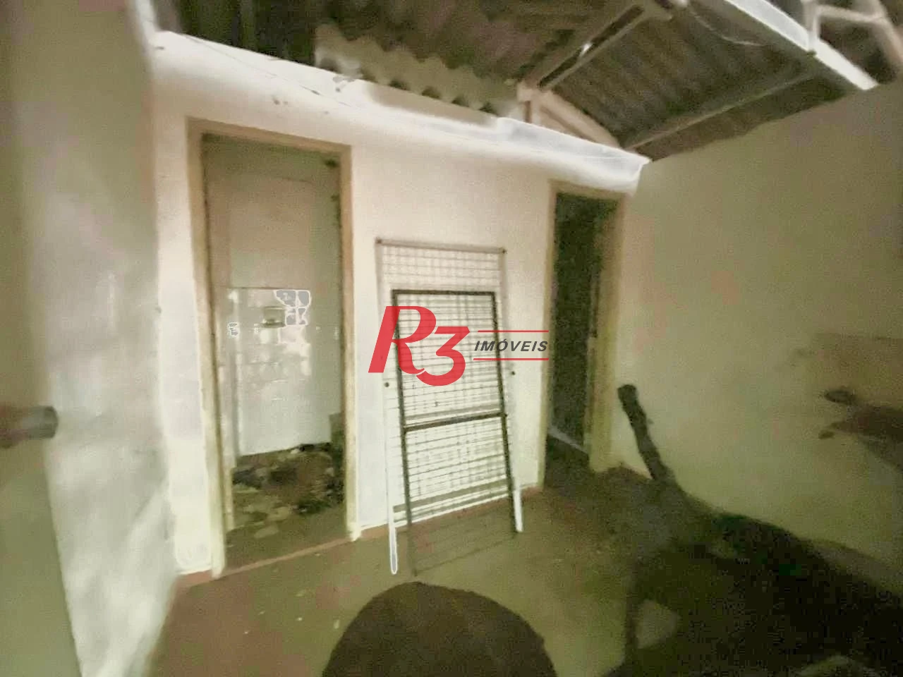 Sobrado para alugar, 219 m² por R$ 8.000,00/mês - Vila Matias - Santos/SP