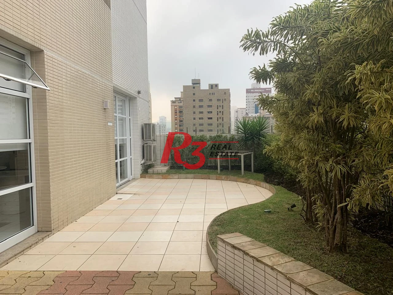 Apartamento para alugar, 181 m² por R$ 17.790,00/mês - Gonzaga - Santos/SP