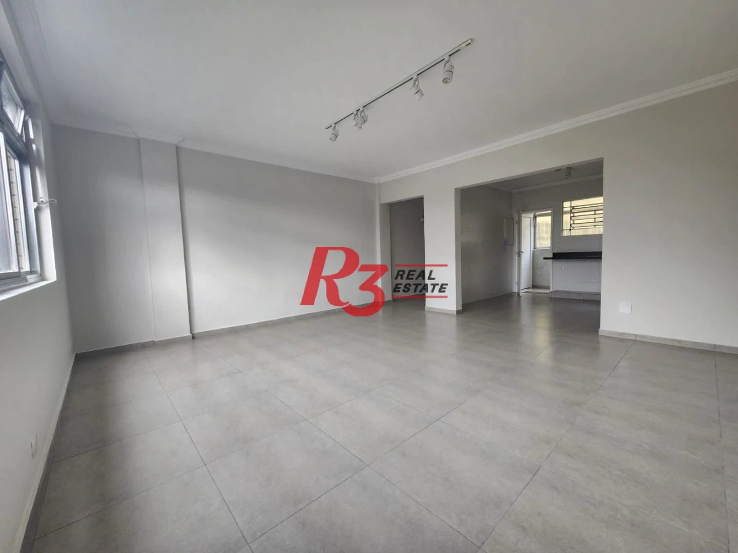 Apartamento com 3 dormitórios à venda, 121 m² por R$ 890.000,00 - Embaré - Santos/SP