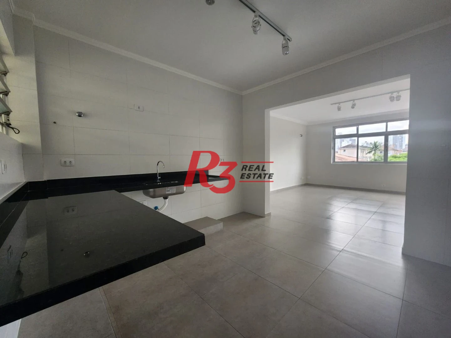 Apartamento com 3 dormitórios à venda, 121 m² por R$ 890.000,00 - Embaré - Santos/SP