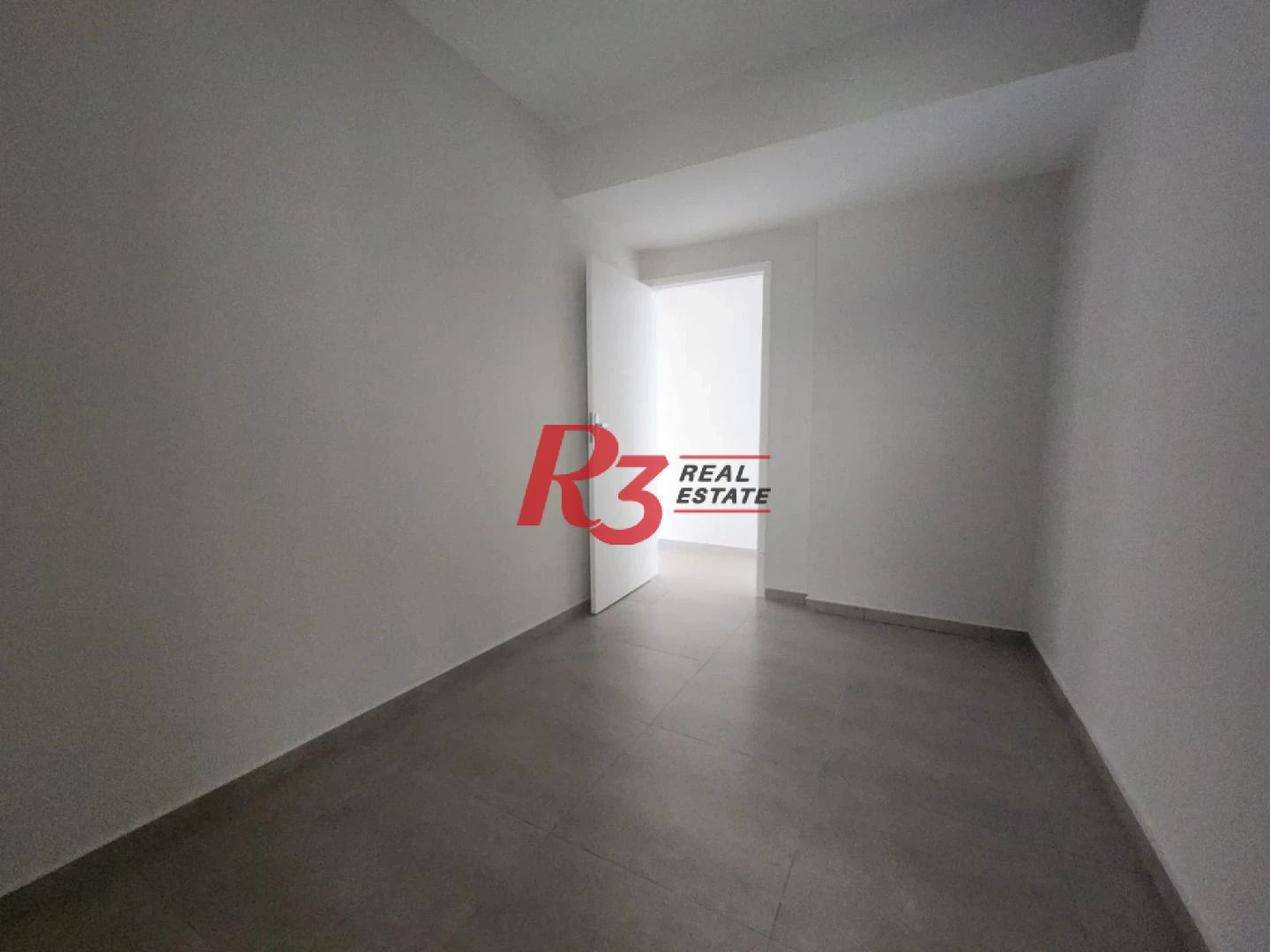 Apartamento com 3 dormitórios à venda, 121 m² por R$ 890.000,00 - Embaré - Santos/SP