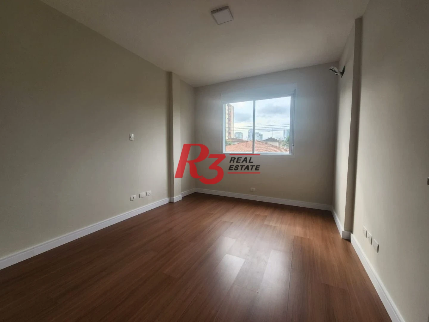 Apartamento com 3 dormitórios à venda, 121 m² por R$ 890.000,00 - Embaré - Santos/SP