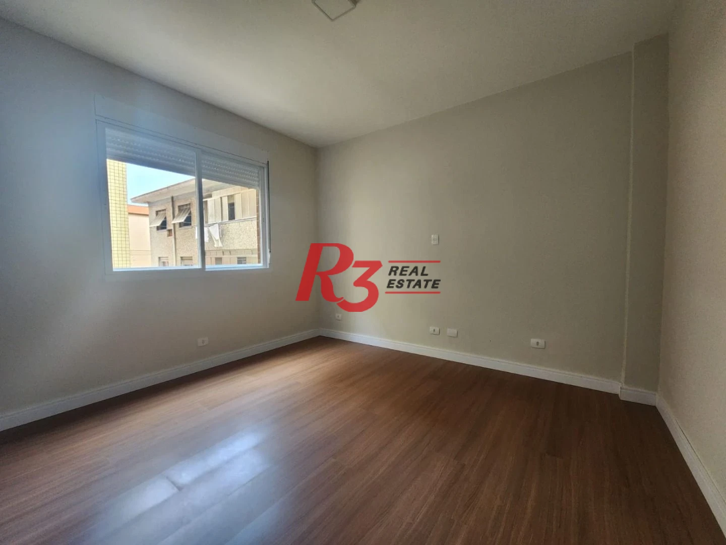 Apartamento com 3 dormitórios à venda, 121 m² por R$ 890.000,00 - Embaré - Santos/SP