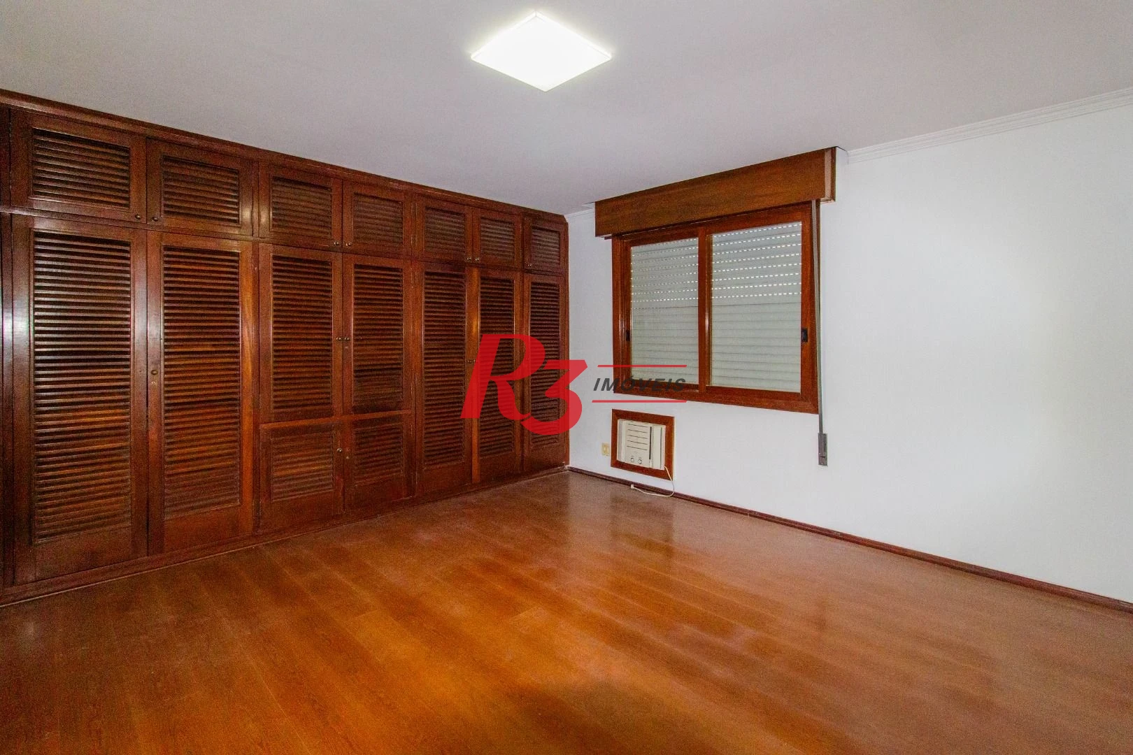 Apartamento à venda, 255 m² por R$ 850.000,00 - Gonzaga - Santos/SP