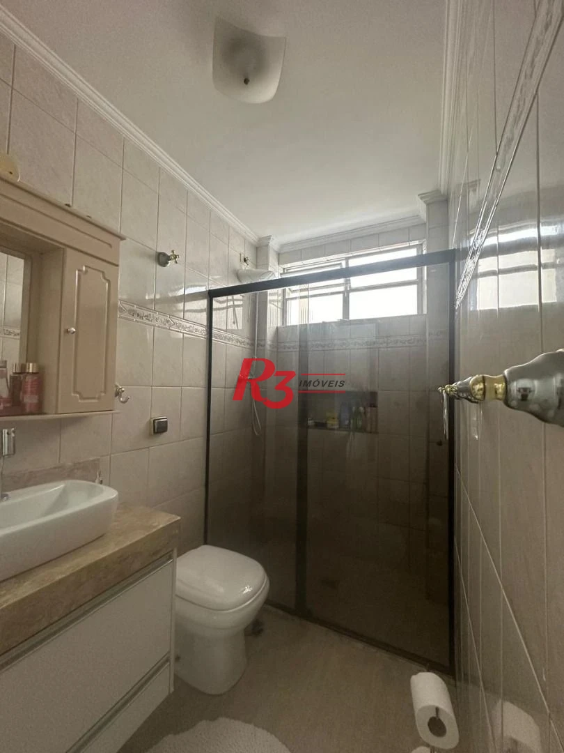 Apartamento com 2 dormitórios à venda, 120 m² por R$ 670.000,00 - Gonzaga - Santos/SP