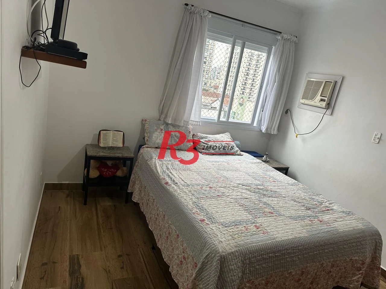 Apartamento com 2 dormitórios à venda, 120 m² por R$ 670.000,00 - Gonzaga - Santos/SP
