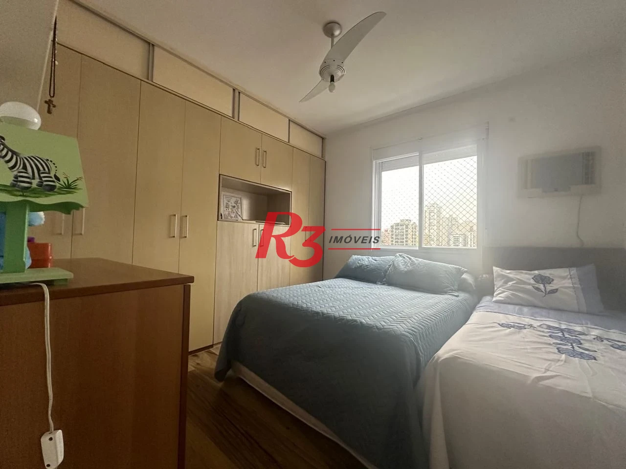 Apartamento com 2 dormitórios à venda, 120 m² por R$ 670.000,00 - Gonzaga - Santos/SP