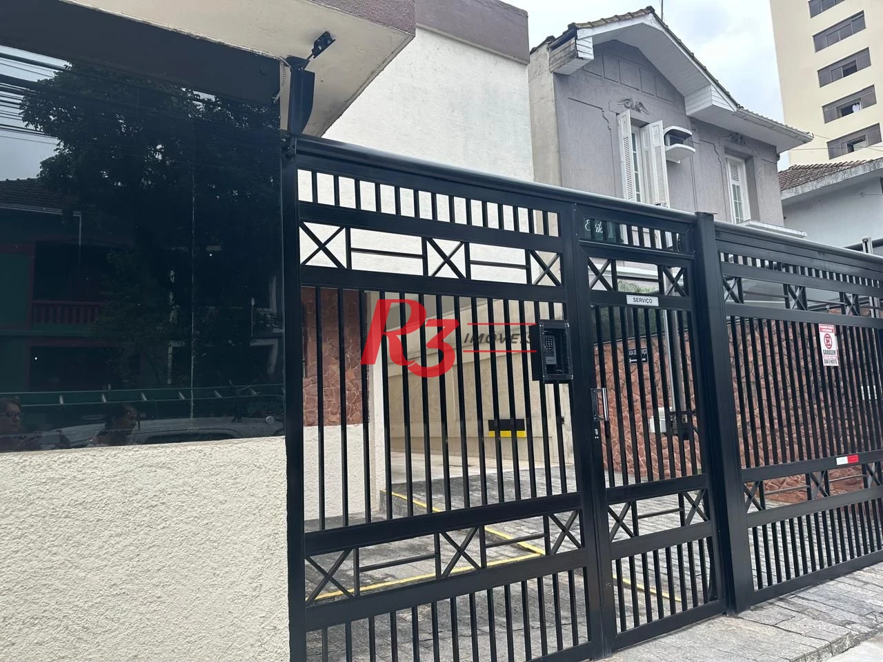 Apartamento com 2 dormitórios à venda, 120 m² por R$ 670.000,00 - Gonzaga - Santos/SP