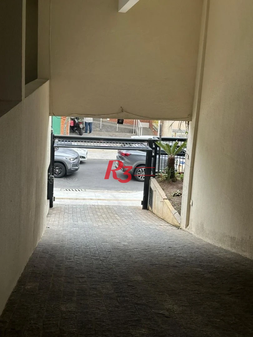 Apartamento com 2 dormitórios à venda, 120 m² por R$ 670.000,00 - Gonzaga - Santos/SP