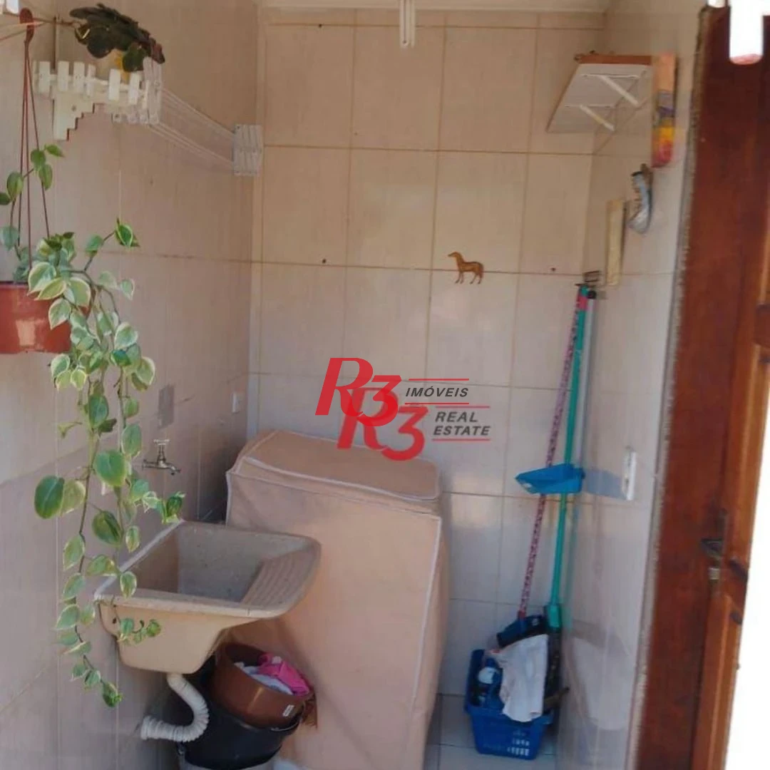 Casa à venda, 82 m² por R$ 250.000,00 - Vila Margarida - São Vicente/SP