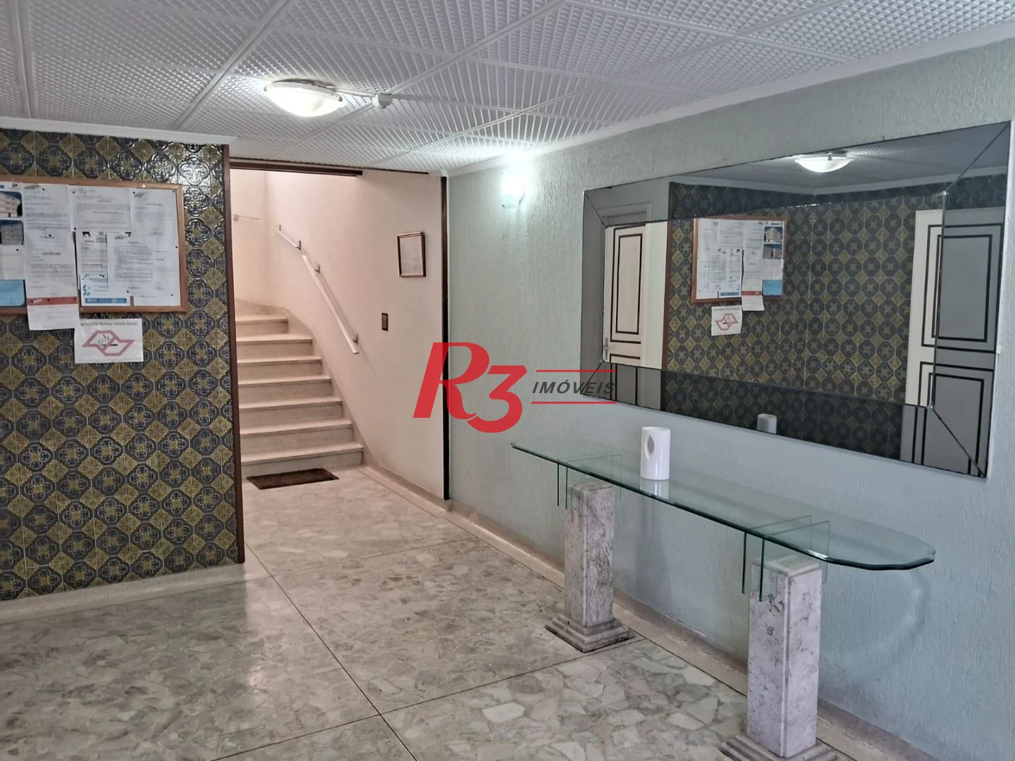 Apartamento com 2 dormitórios à venda, 82 m² por R$ 450.000,00 - Embaré - Santos/SP