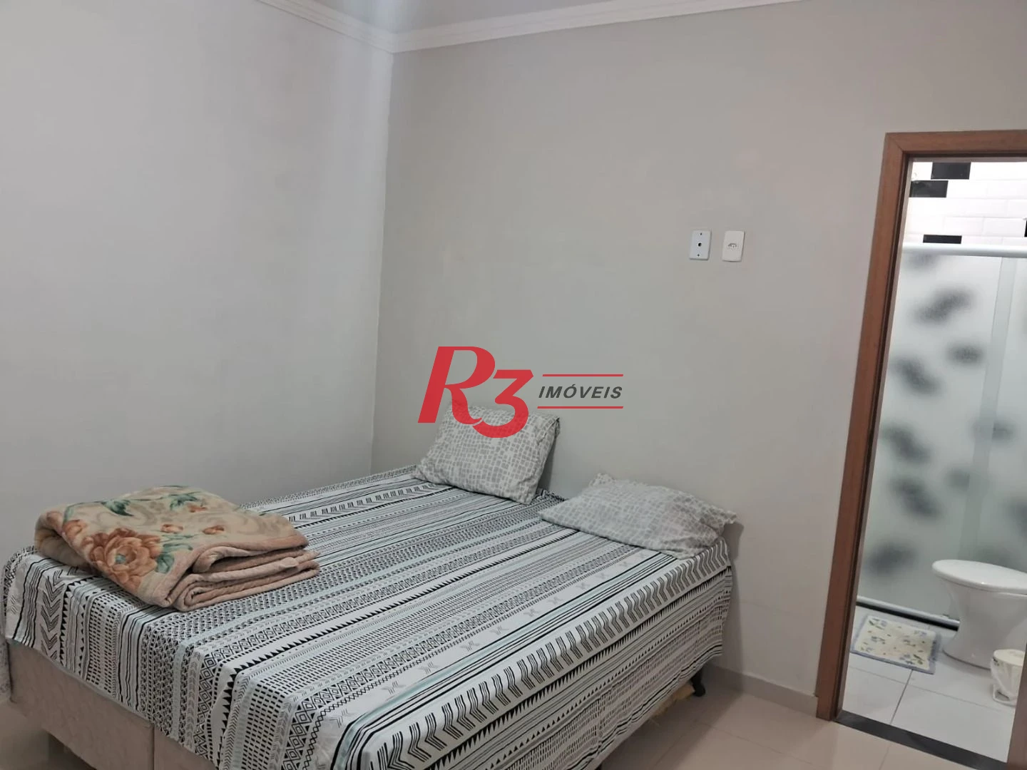Apartamento com 2 dormitórios à venda, 82 m² por R$ 450.000,00 - Embaré - Santos/SP