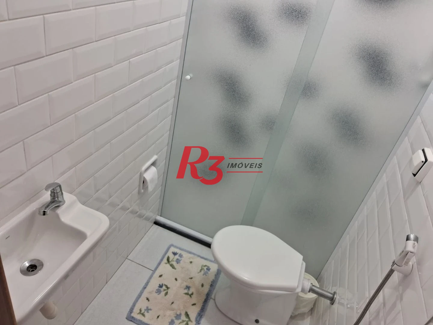 Apartamento com 2 dormitórios à venda, 82 m² por R$ 450.000,00 - Embaré - Santos/SP